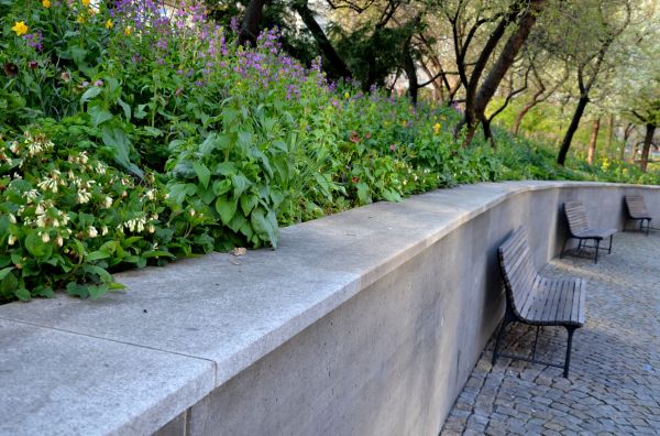 Concrete Retaining Wall Service in Elkhart
