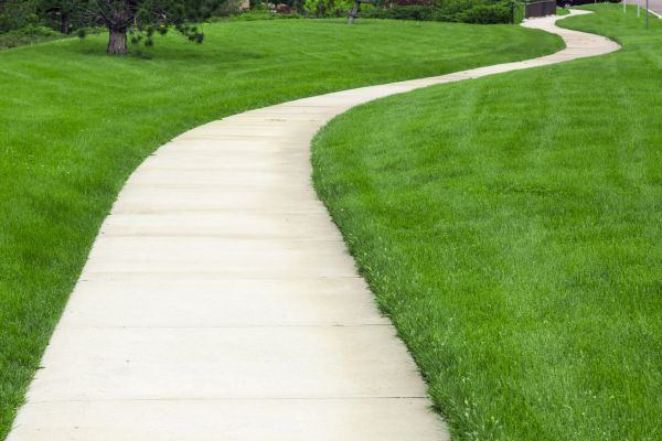 Cost of Sidewalk Paving in Elkhart