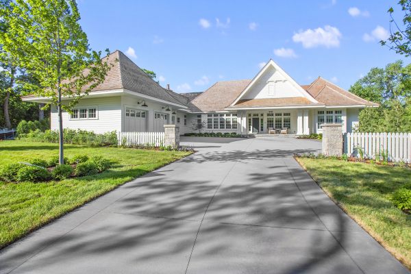 Cost of Driveway Concreting in Elkhart