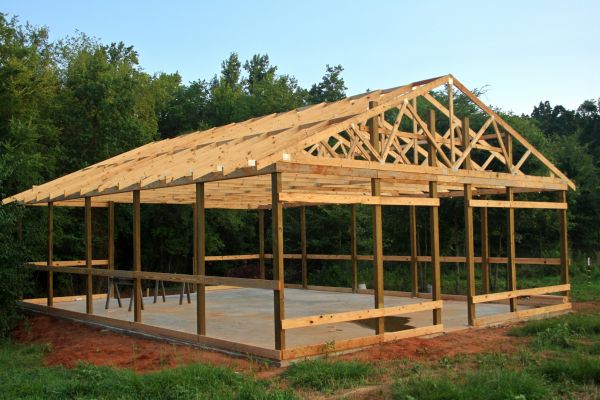 Barn Pad Installation in Elkhart